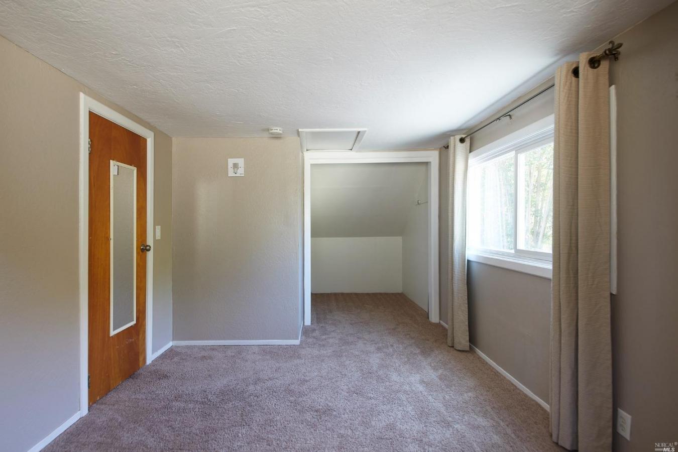 Santa Rosa, California, 95404, United States, 4 Bedrooms Bedrooms, ,2 BathroomsBathrooms,Residential,For Sale,1824360