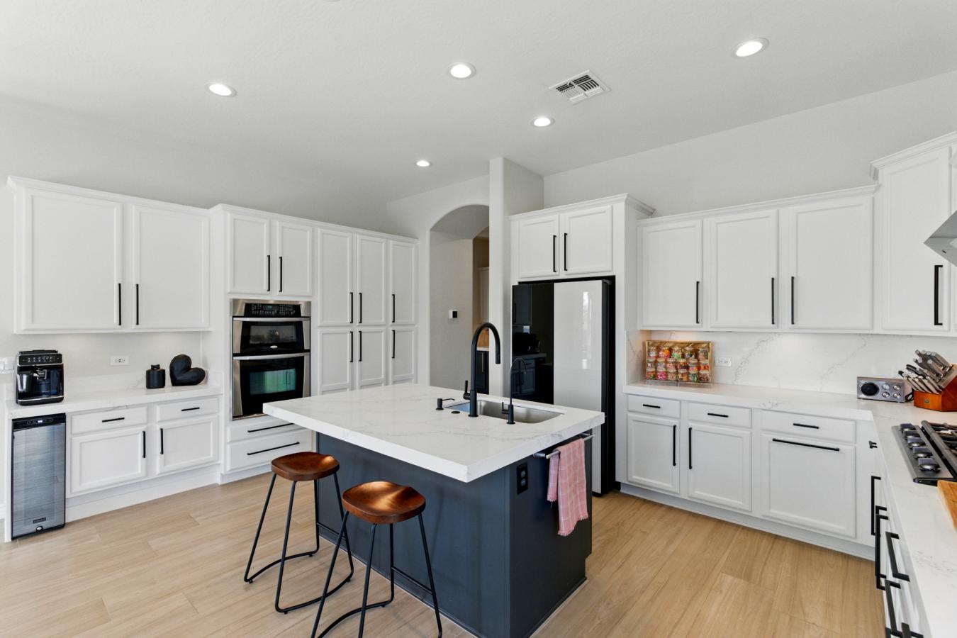 Goodyear, Maricopa, 85338, United States, 4 Bedrooms Bedrooms, ,2 BathroomsBathrooms,Residential,For Sale,1824357