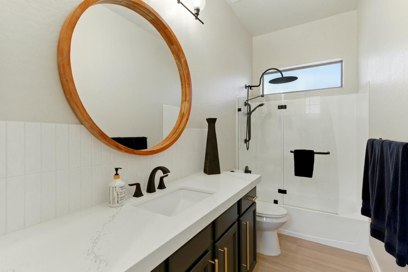 Goodyear, Maricopa, 85338, United States, 4 Bedrooms Bedrooms, ,2 BathroomsBathrooms,Residential,For Sale,1824357