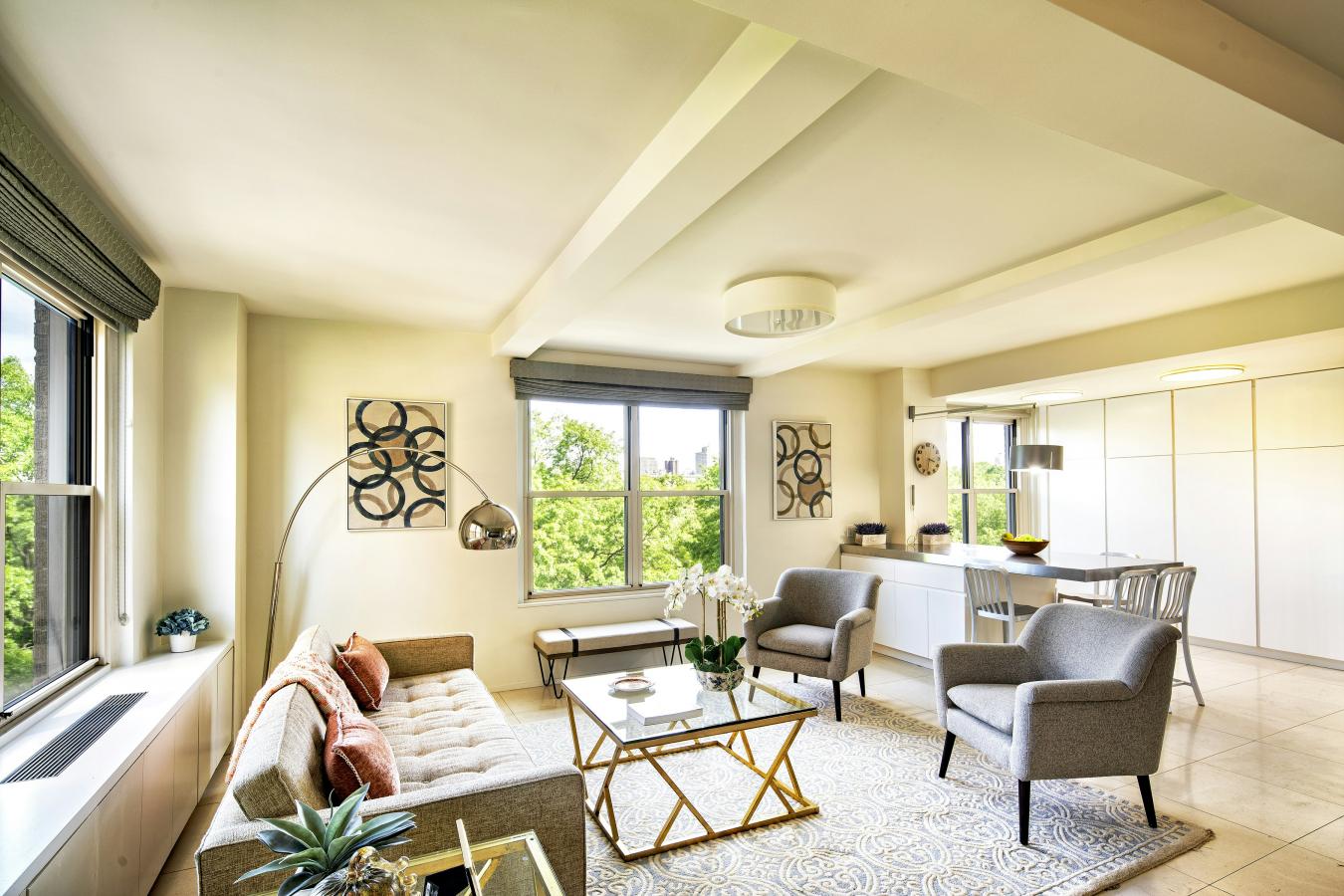 Manhattan Valley, New York, 10025, United States, 4 Bedrooms Bedrooms, ,3 BathroomsBathrooms,Residential,For Sale,1941571