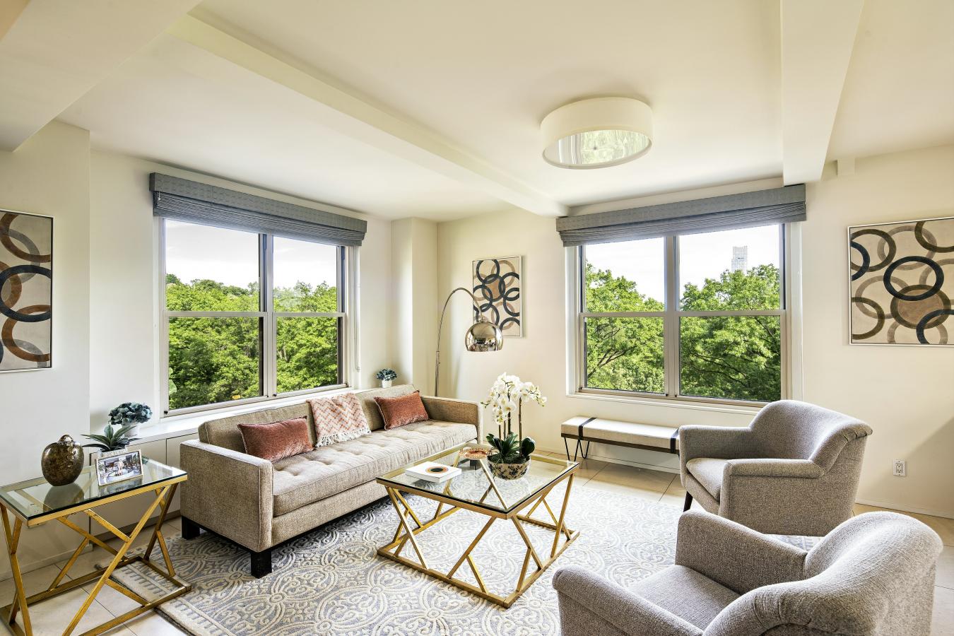 Manhattan Valley, New York, 10025, United States, 4 Bedrooms Bedrooms, ,3 BathroomsBathrooms,Residential,For Sale,1941571