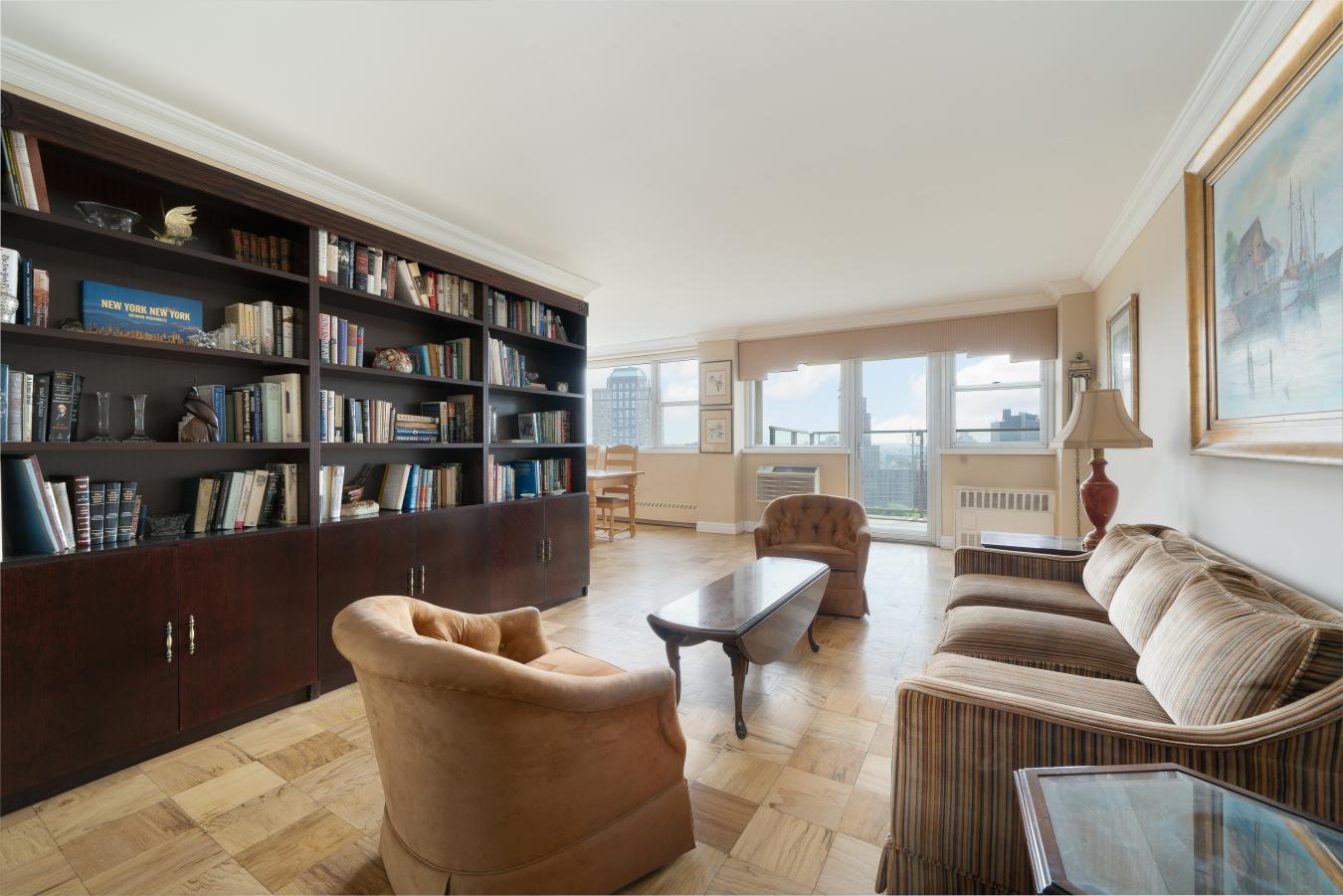 Brooklyn Heights, New York, 11201, United States, 2 Bedrooms Bedrooms, ,2 BathroomsBathrooms,Residential,For Sale,1919344