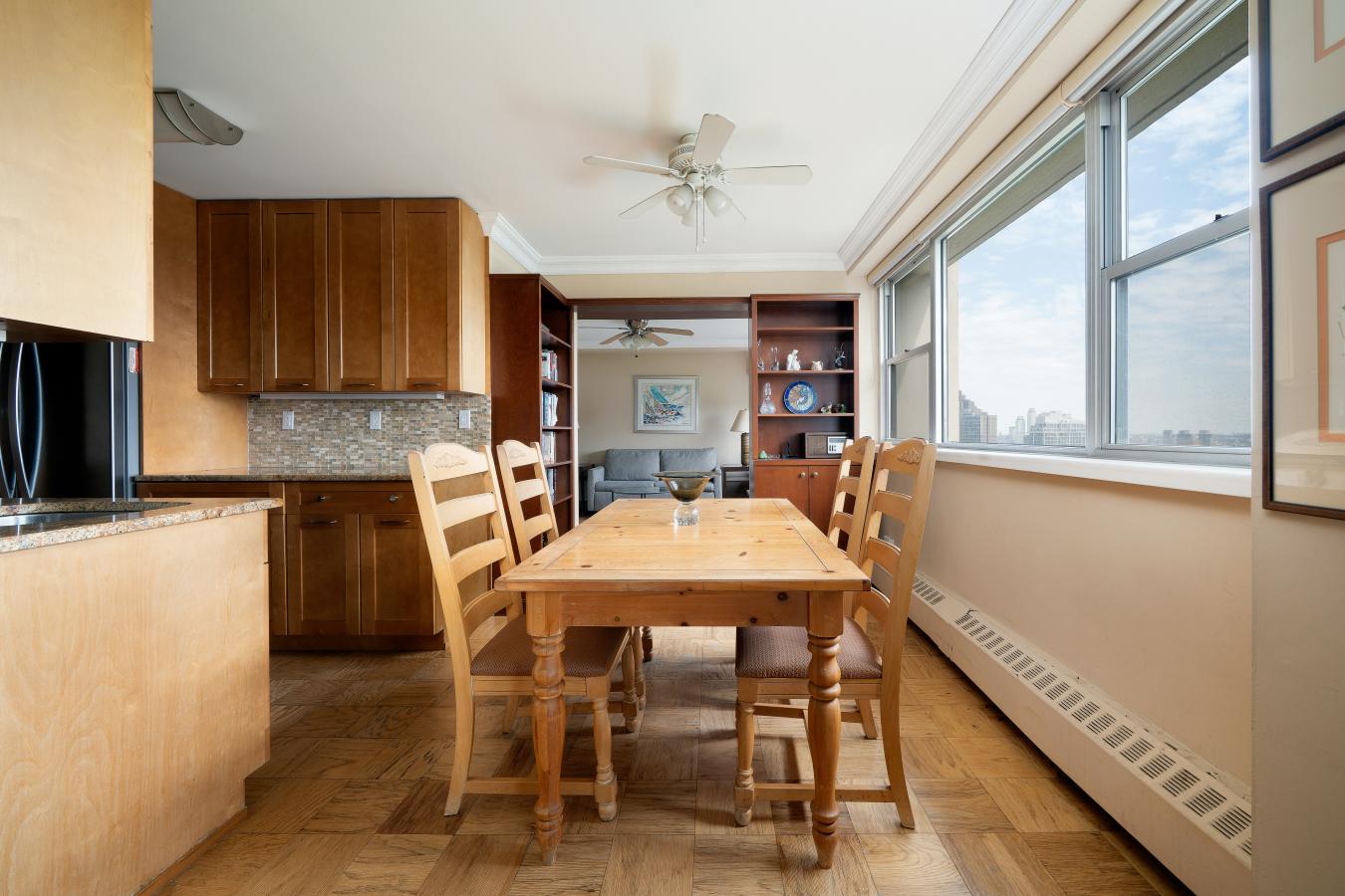 Brooklyn Heights, New York, 11201, United States, 2 Bedrooms Bedrooms, ,2 BathroomsBathrooms,Residential,For Sale,1919344