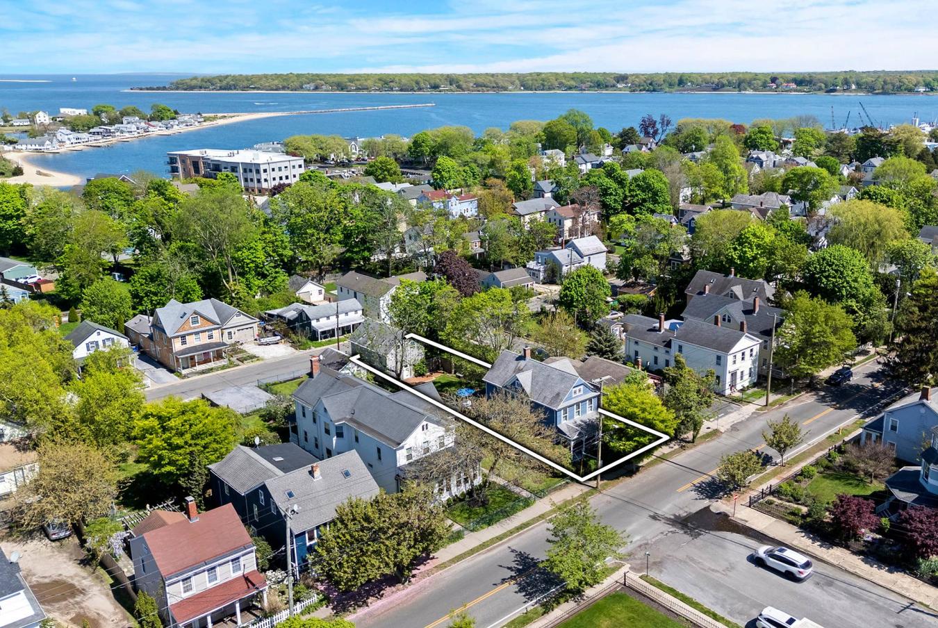 Village of Greenport, New York, 11944, United States, 3 Bedrooms Bedrooms, ,3 BathroomsBathrooms,Residential,For Sale,1824354