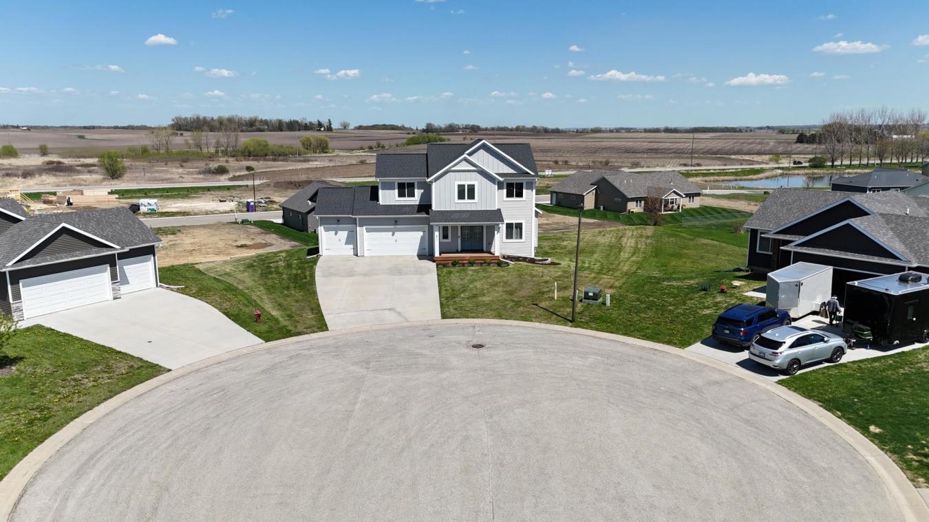 Eyota, Minnesota, 55934, United States, 4 Bedrooms Bedrooms, ,2 BathroomsBathrooms,Residential,For Sale,1824344