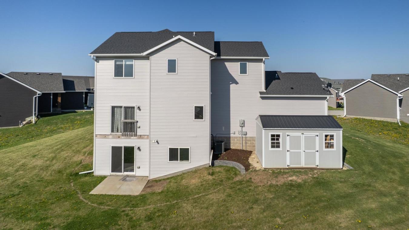 Eyota, Minnesota, 55934, United States, 4 Bedrooms Bedrooms, ,2 BathroomsBathrooms,Residential,For Sale,1824344