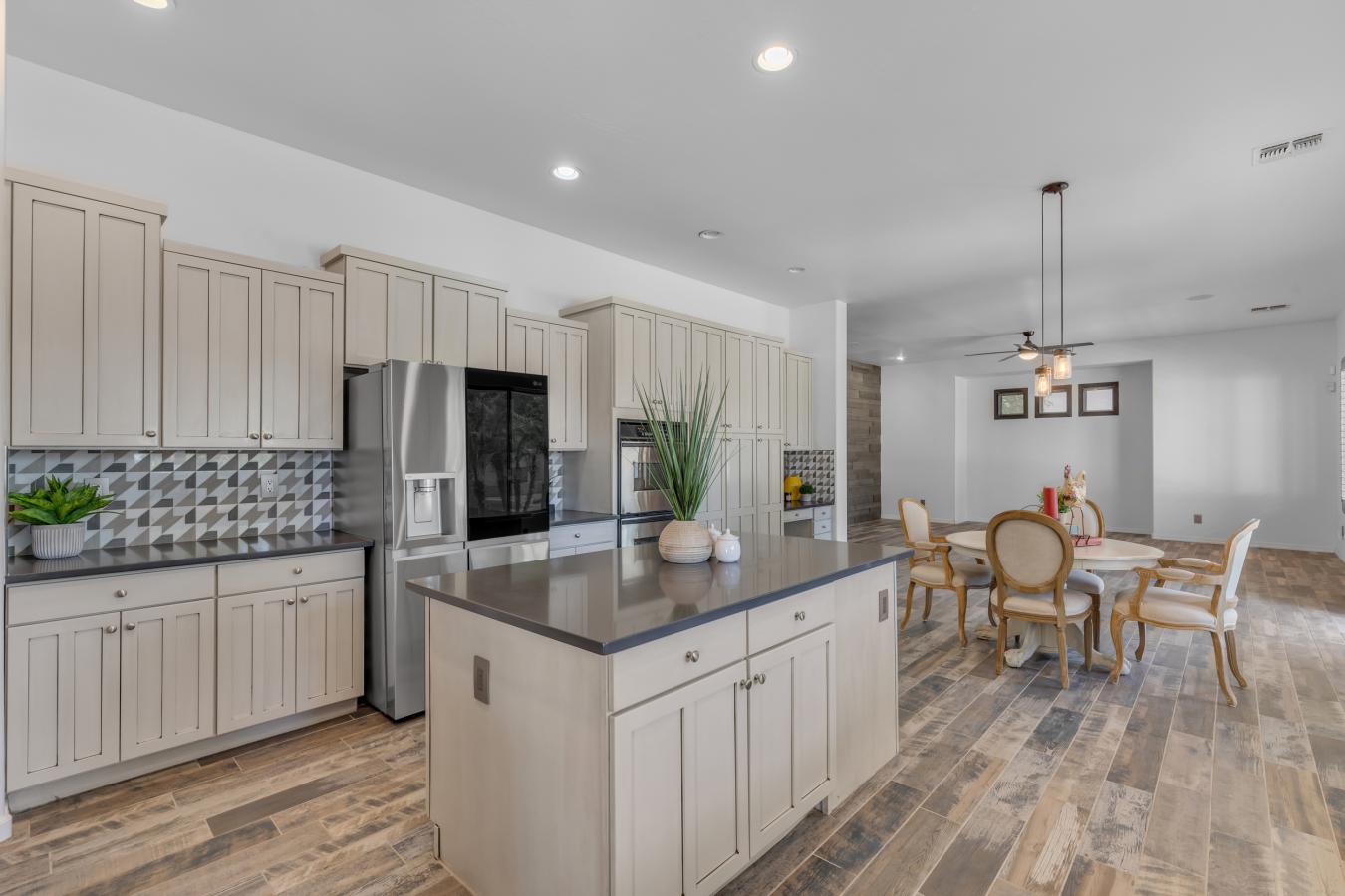 Chandler, Maricopa, 85249, United States, 6 Bedrooms Bedrooms, ,4 BathroomsBathrooms,Residential,For Sale,1820283