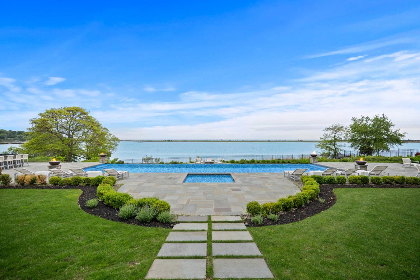Other, New York, 11733, United States, 6 Bedrooms Bedrooms, ,8 BathroomsBathrooms,Residential,For Sale,1824338