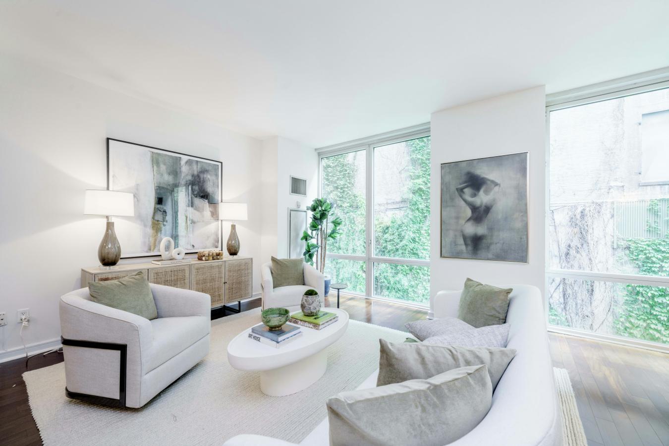 Chelsea, New York, 10011, United States, 2 Bedrooms Bedrooms, ,2 BathroomsBathrooms,Residential,For Sale,1824331