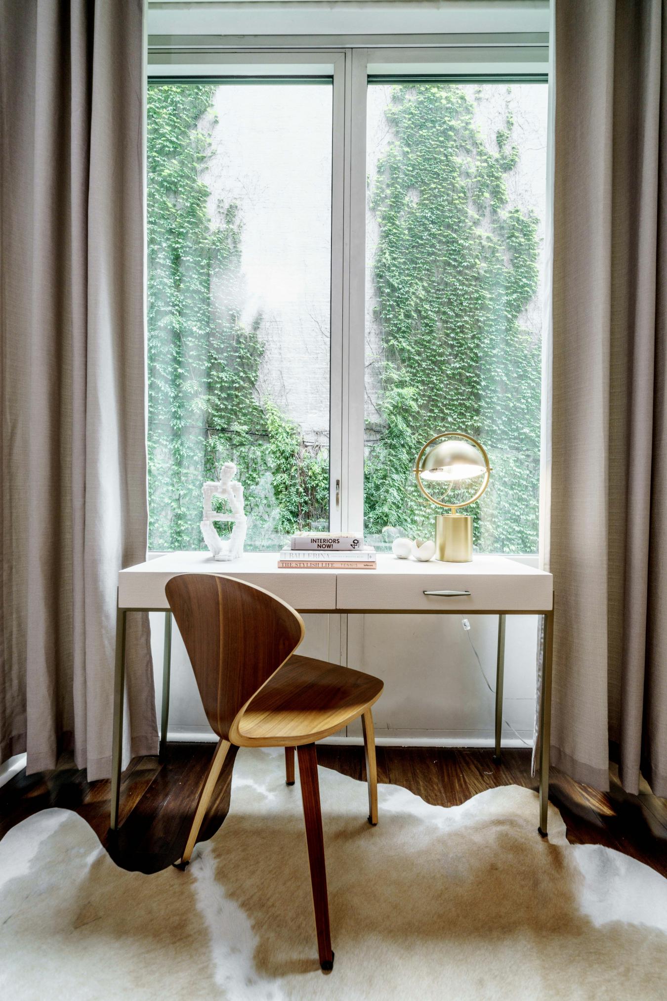 Chelsea, New York, 10011, United States, 2 Bedrooms Bedrooms, ,2 BathroomsBathrooms,Residential,For Sale,1824331
