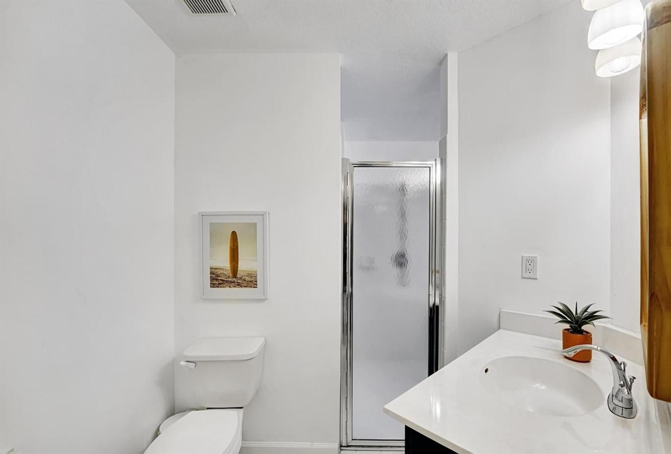 Delray Beach, Florida, 33484, United States, 3 Bedrooms Bedrooms, ,2 BathroomsBathrooms,Residential,For Sale,1828887