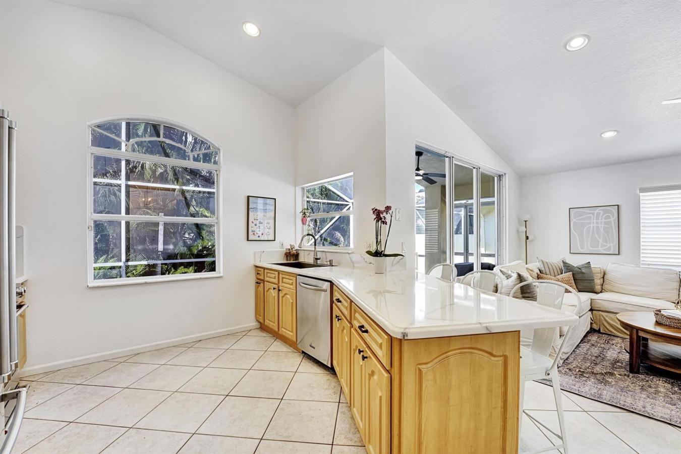 Delray Beach, Florida, 33484, United States, 3 Bedrooms Bedrooms, ,2 BathroomsBathrooms,Residential,For Sale,1828887