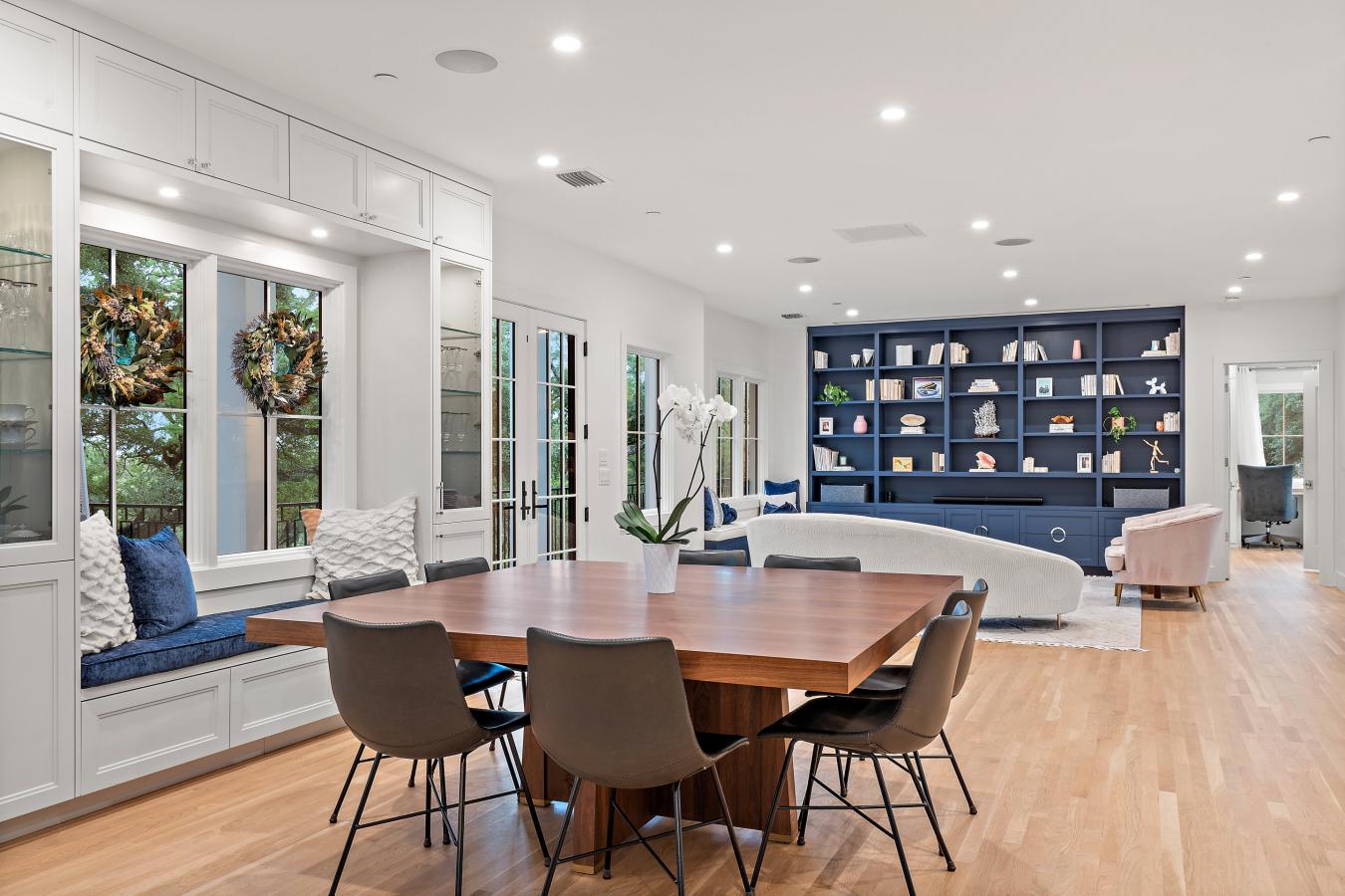 Austin, Travis, 78703, United States, 5 Bedrooms Bedrooms, ,6 BathroomsBathrooms,Residential,For Sale,1828882