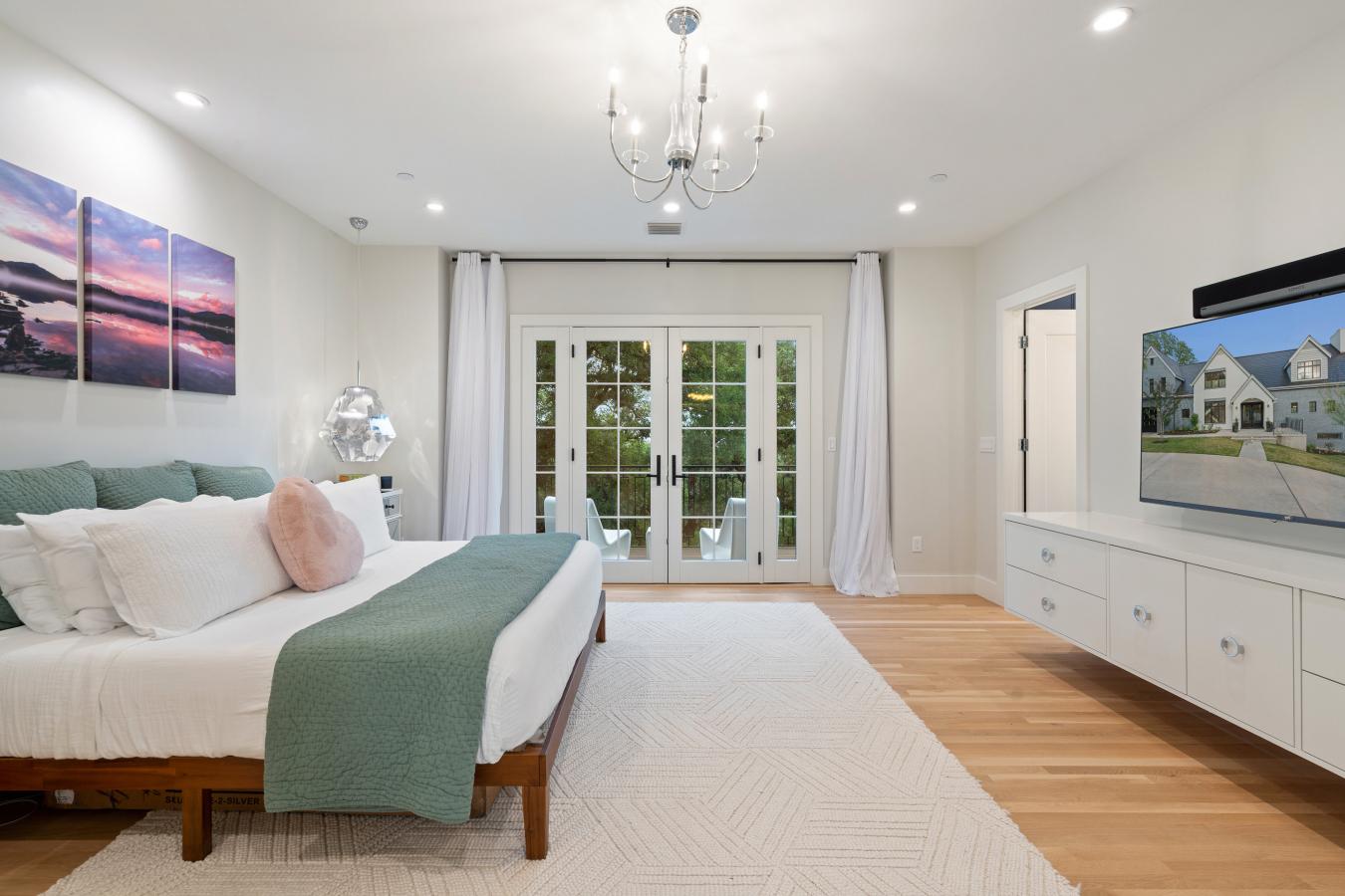 Austin, Travis, 78703, United States, 5 Bedrooms Bedrooms, ,6 BathroomsBathrooms,Residential,For Sale,1828882
