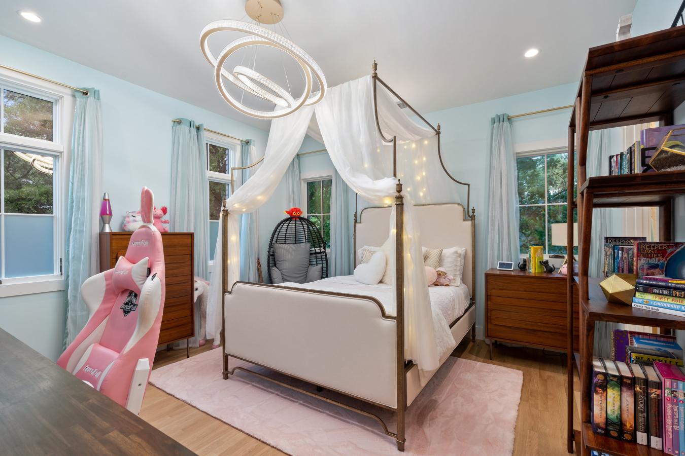 Austin, Travis, 78703, United States, 5 Bedrooms Bedrooms, ,6 BathroomsBathrooms,Residential,For Sale,1828882