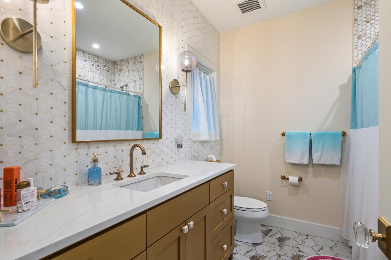 Austin, Travis, 78703, United States, 5 Bedrooms Bedrooms, ,6 BathroomsBathrooms,Residential,For Sale,1828882