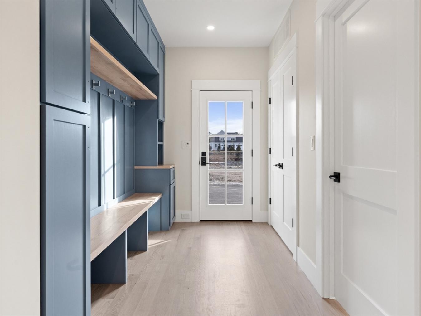 Natick, Massachusetts, 01760, United States, 6 Bedrooms Bedrooms, ,6 BathroomsBathrooms,Residential,For Sale,1828878