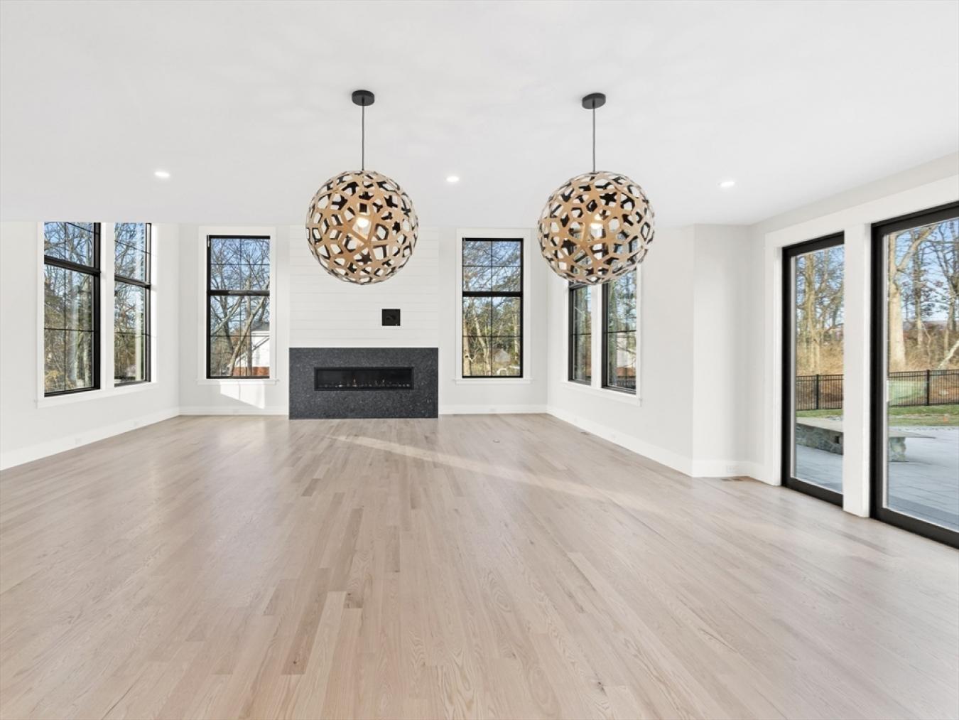 Natick, Massachusetts, 01760, United States, 6 Bedrooms Bedrooms, ,6 BathroomsBathrooms,Residential,For Sale,1828878