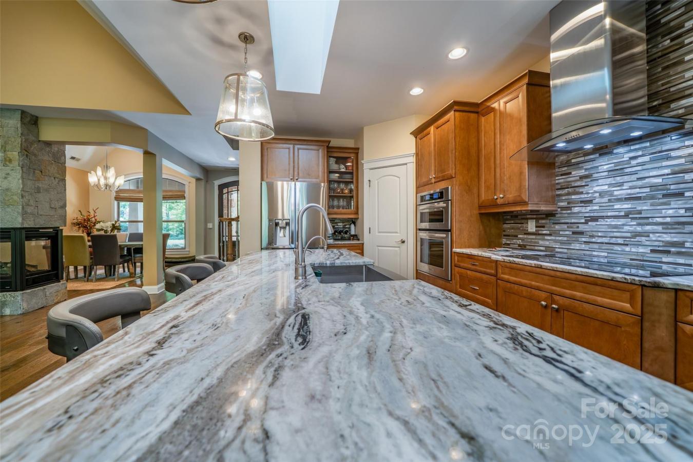 Asheville, North Carolina, 28803, United States, 6 Bedrooms Bedrooms, ,4 BathroomsBathrooms,Residential,For Sale,1828876