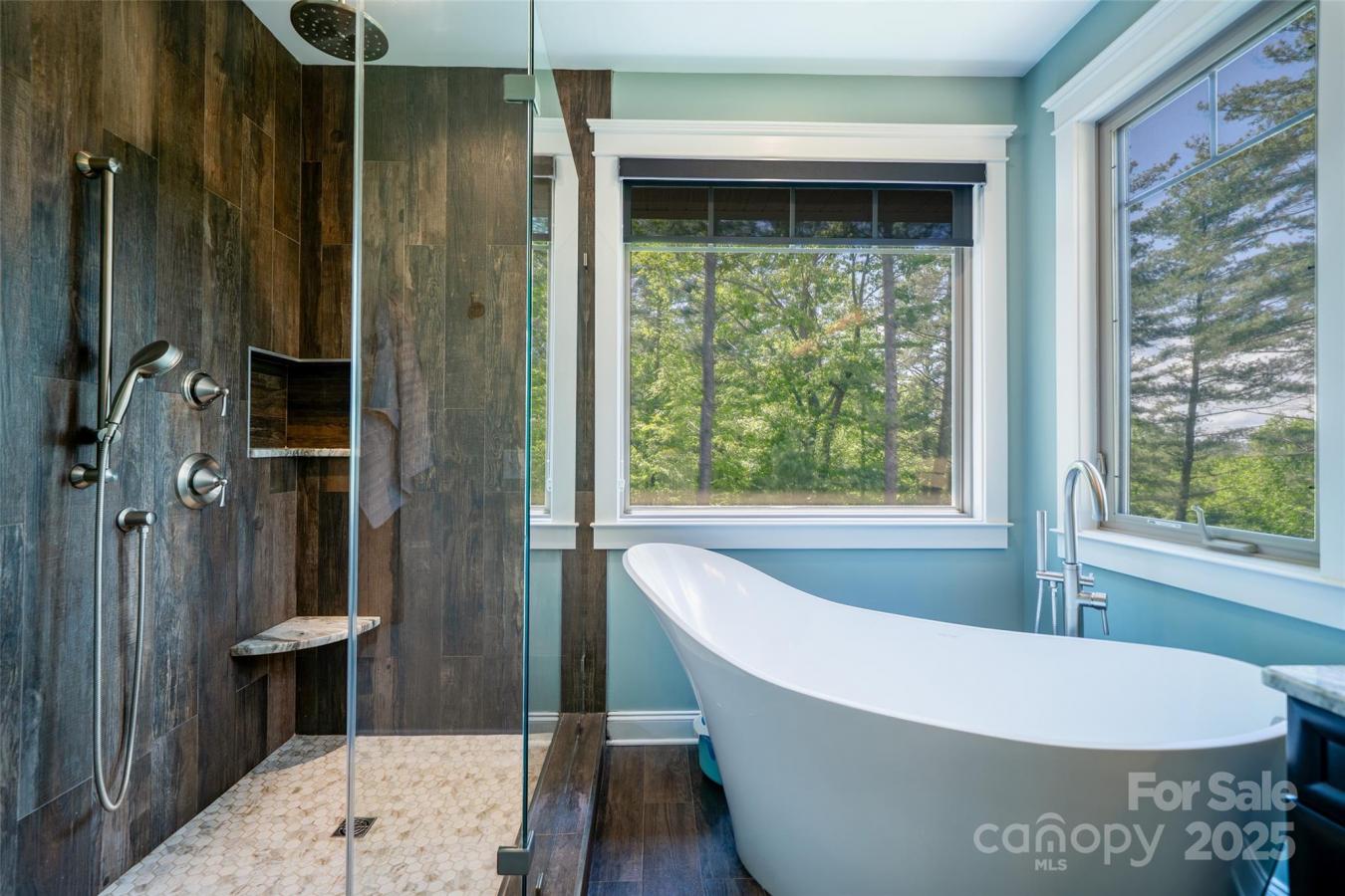 Asheville, North Carolina, 28803, United States, 6 Bedrooms Bedrooms, ,4 BathroomsBathrooms,Residential,For Sale,1828876
