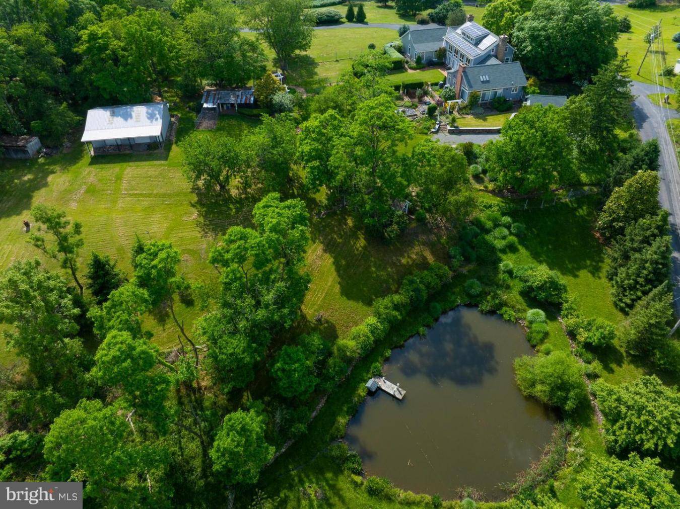 Hedgesville, West Virginia, 25427, United States, 5 Bedrooms Bedrooms, ,4 BathroomsBathrooms,Residential,For Sale,1820687