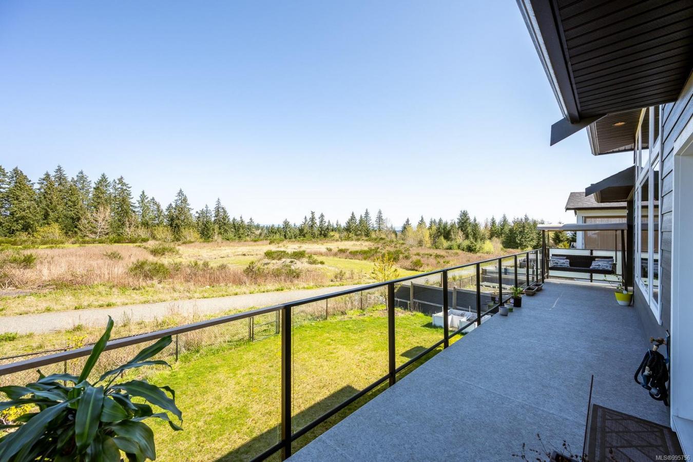 Courtenay, BC, V9N 0E7, Canada, 6 Bedrooms Bedrooms, ,Residential,For Sale,1828873