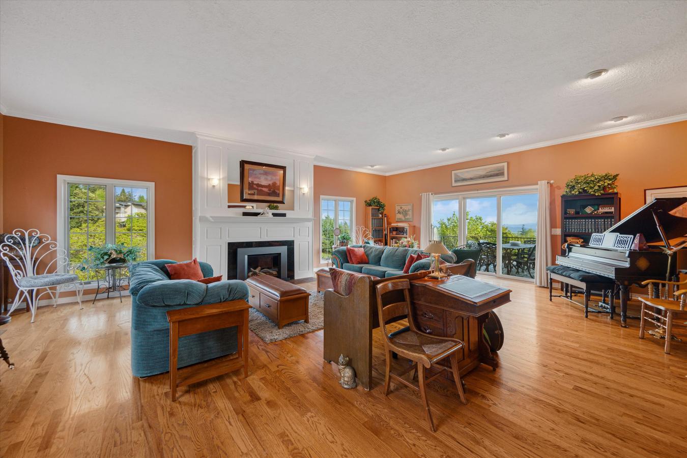 Salem, Marion, 97306, United States, 5 Bedrooms Bedrooms, ,3 BathroomsBathrooms,Residential,For Sale,1828866