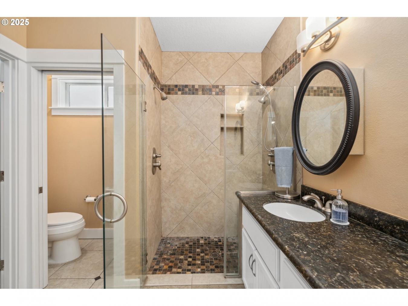 Beaverton, Oregon, 97007, United States, 5 Bedrooms Bedrooms, ,4 BathroomsBathrooms,Residential,For Sale,1828861