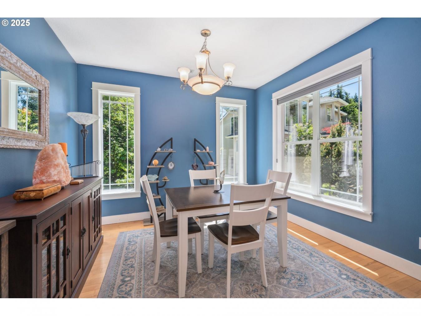 Beaverton, Oregon, 97007, United States, 5 Bedrooms Bedrooms, ,4 BathroomsBathrooms,Residential,For Sale,1828861