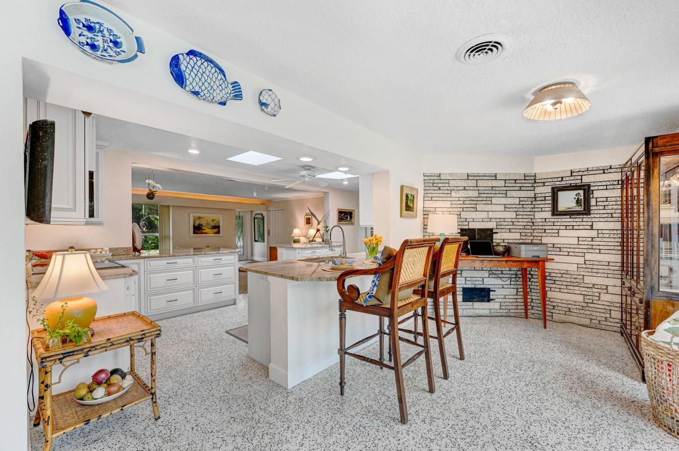 Melbourne, Brevard County, 32901, United States, 3 Bedrooms Bedrooms, ,2 BathroomsBathrooms,Residential,For Sale,1824326
