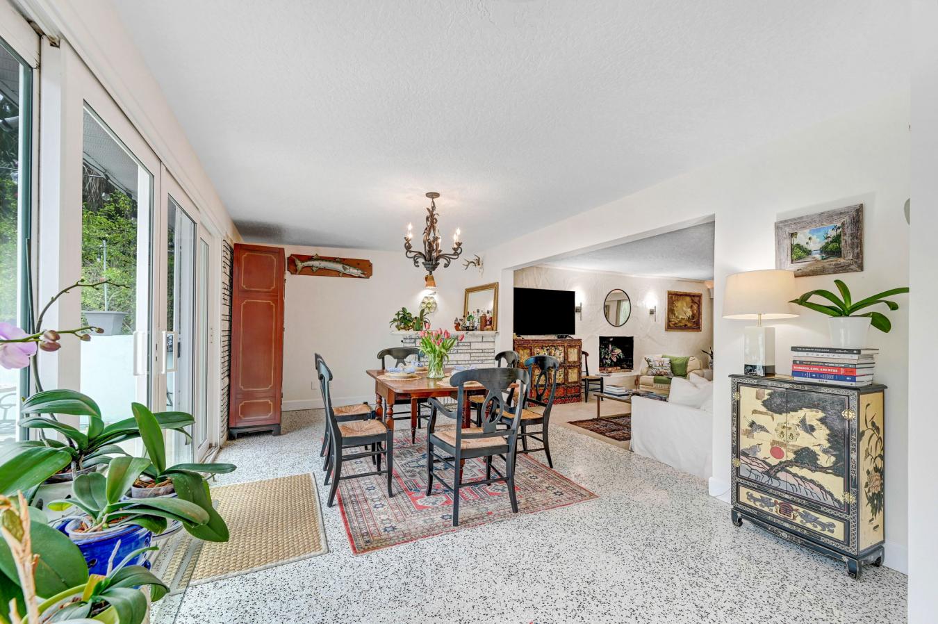 Melbourne, Brevard County, 32901, United States, 3 Bedrooms Bedrooms, ,2 BathroomsBathrooms,Residential,For Sale,1824326