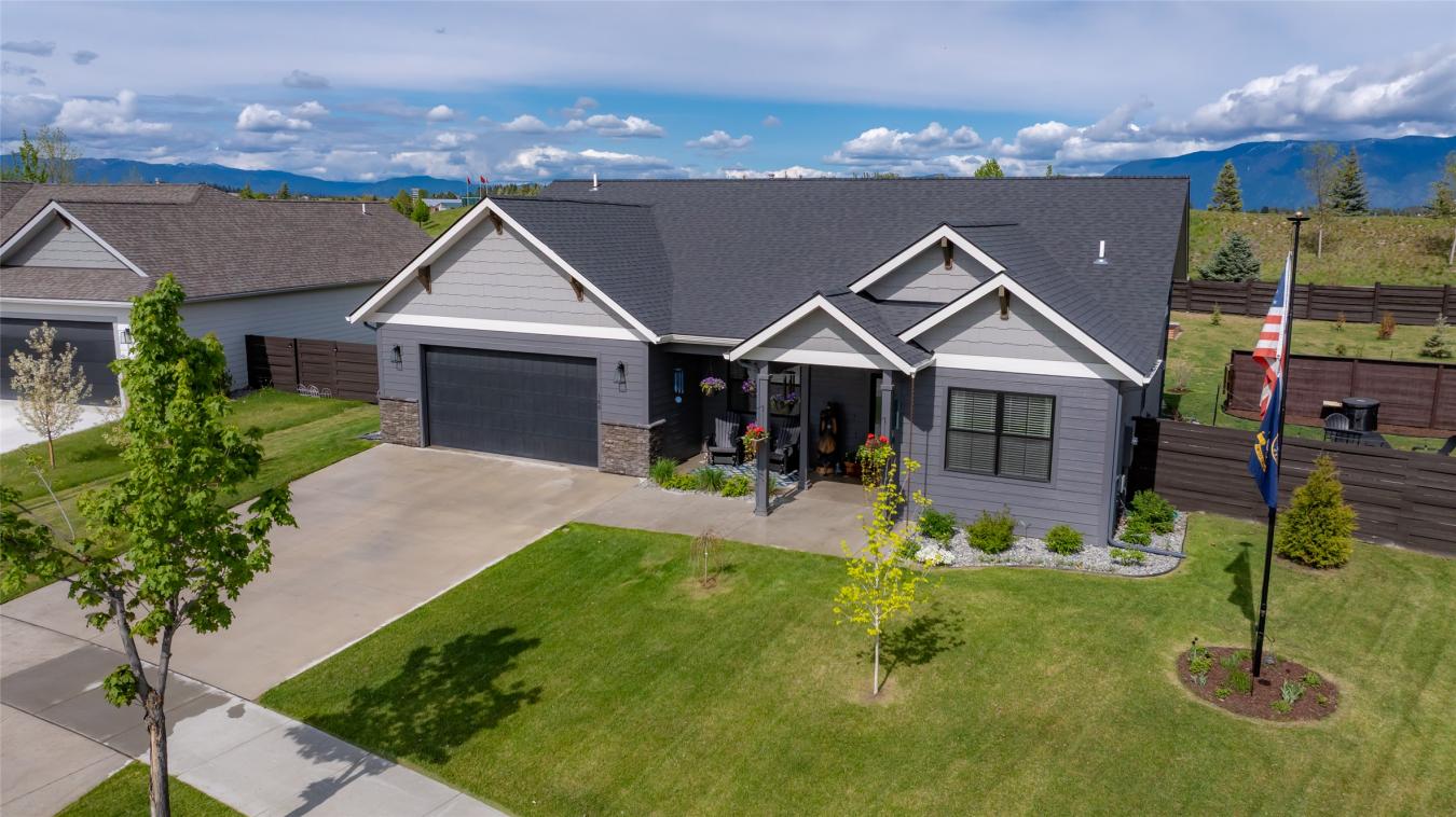 Kalispell, Montana, 59901, United States, 3 Bedrooms Bedrooms, ,2 BathroomsBathrooms,Residential,For Sale,1828859