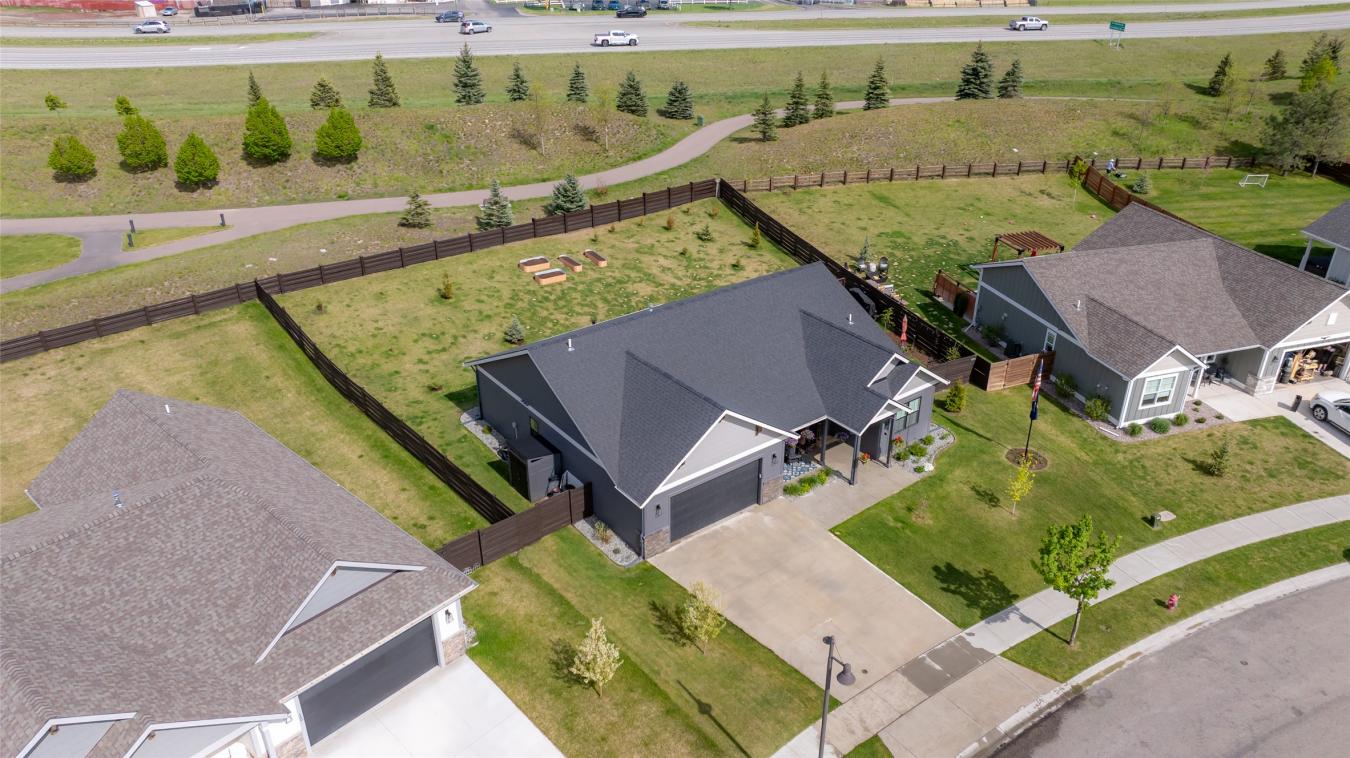 Kalispell, Montana, 59901, United States, 3 Bedrooms Bedrooms, ,2 BathroomsBathrooms,Residential,For Sale,1828859