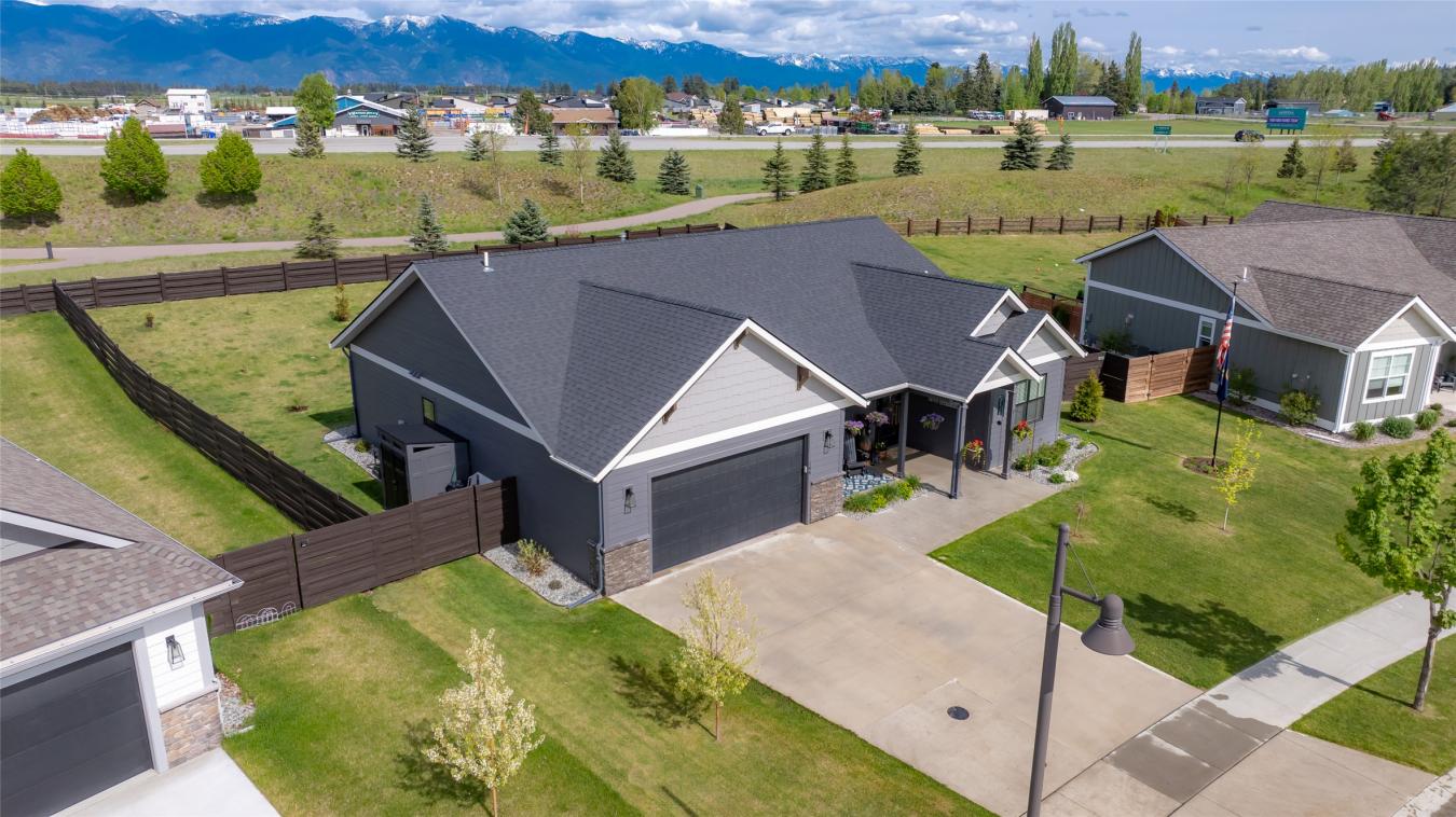 Kalispell, Montana, 59901, United States, 3 Bedrooms Bedrooms, ,2 BathroomsBathrooms,Residential,For Sale,1828859
