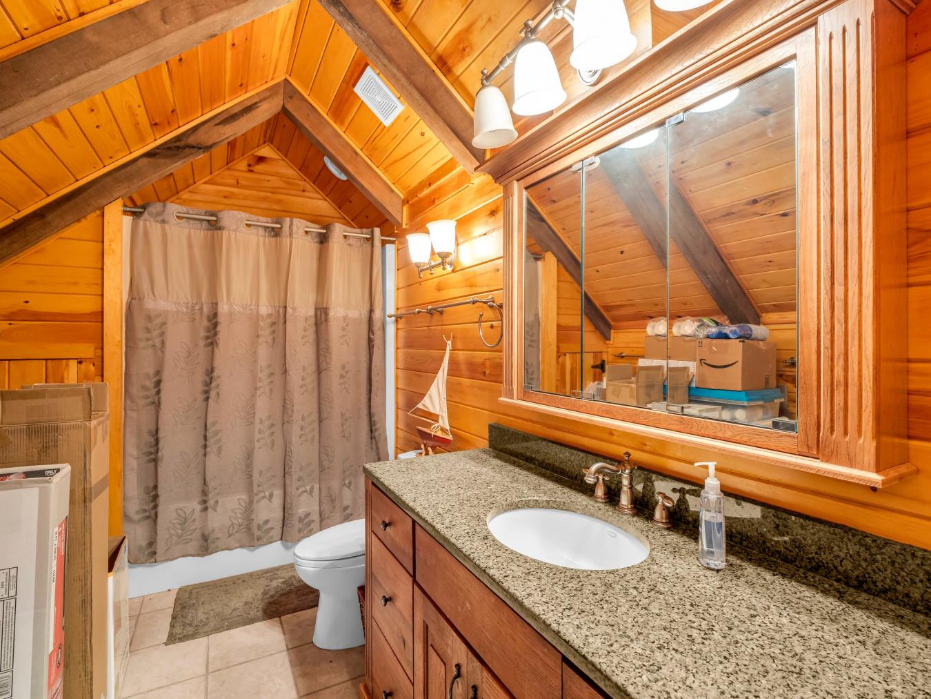 Union Mills, North Carolina, 28167, United States, 4 Bedrooms Bedrooms, ,5 BathroomsBathrooms,Residential,For Sale,1824321