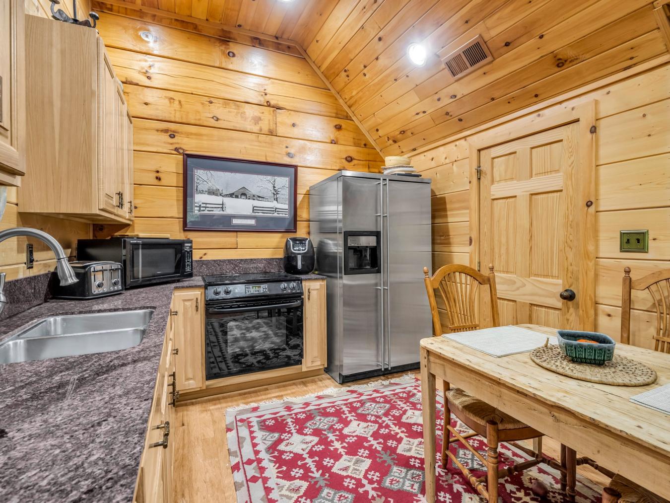 Union Mills, North Carolina, 28167, United States, 4 Bedrooms Bedrooms, ,5 BathroomsBathrooms,Residential,For Sale,1824321