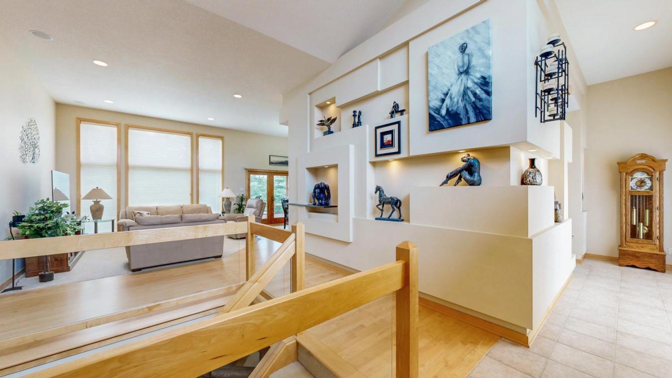 Rochester, Minnesota, 55902, United States, 3 Bedrooms Bedrooms, ,2 BathroomsBathrooms,Residential,For Sale,1828852