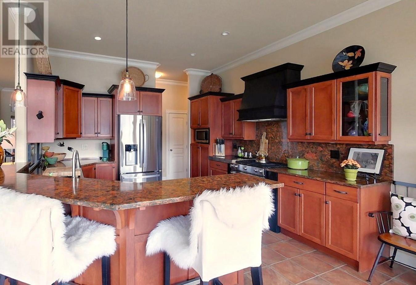 Okanagan Falls, BC, V0H 1R3, Canada, 5 Bedrooms Bedrooms, ,3 BathroomsBathrooms,Residential,For Sale,1828848