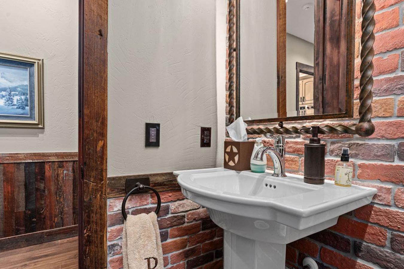 Georgetown, Texas, 78633, United States, 4 Bedrooms Bedrooms, ,4 BathroomsBathrooms,Residential,For Sale,1824783
