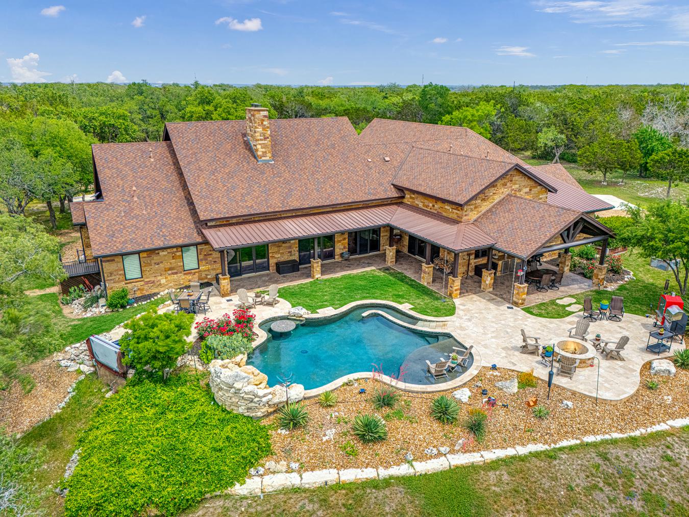 Georgetown, Texas, 78633, United States, 4 Bedrooms Bedrooms, ,4 BathroomsBathrooms,Residential,For Sale,1824783