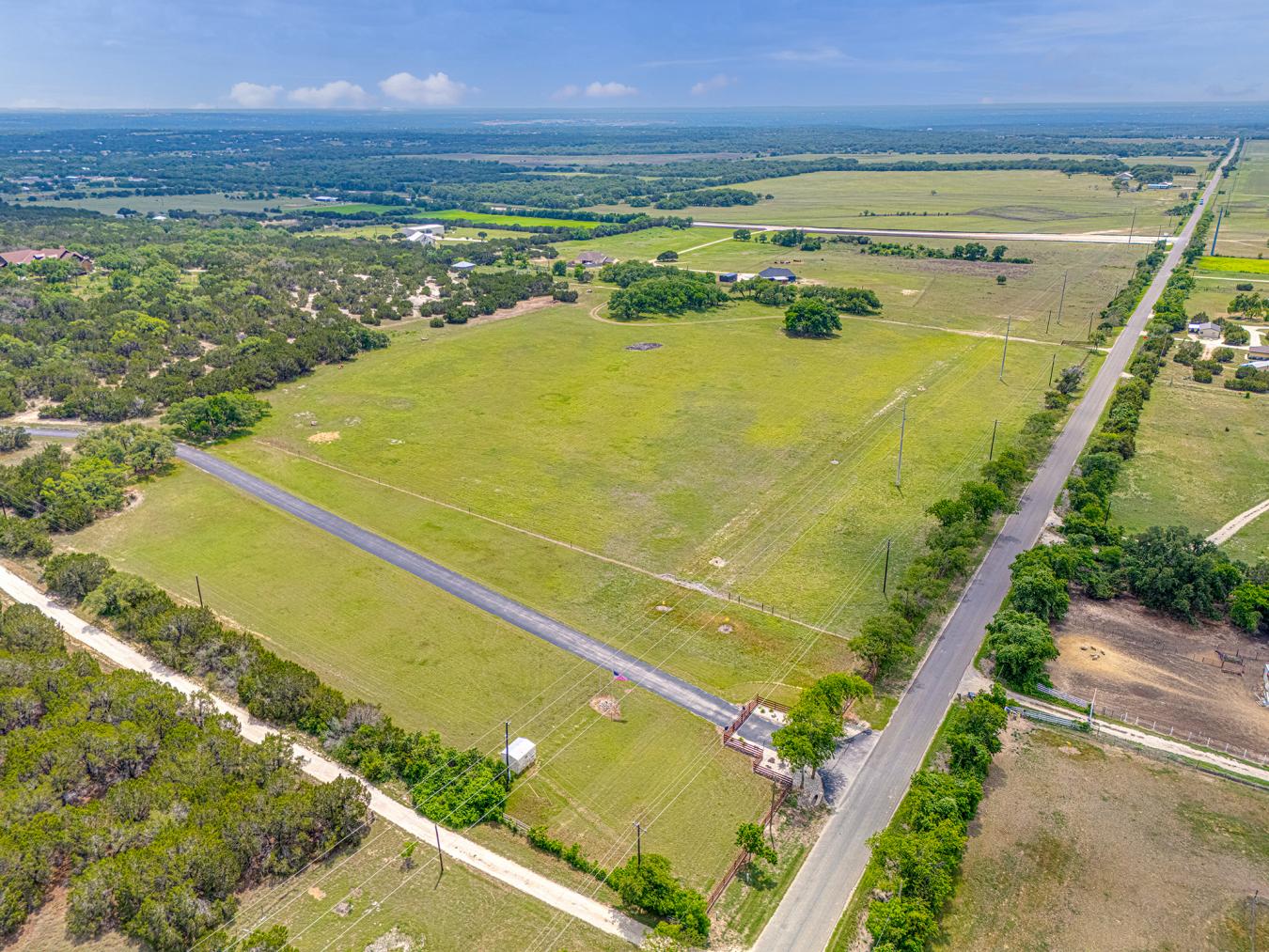 Georgetown, Texas, 78633, United States, 4 Bedrooms Bedrooms, ,4 BathroomsBathrooms,Residential,For Sale,1824783