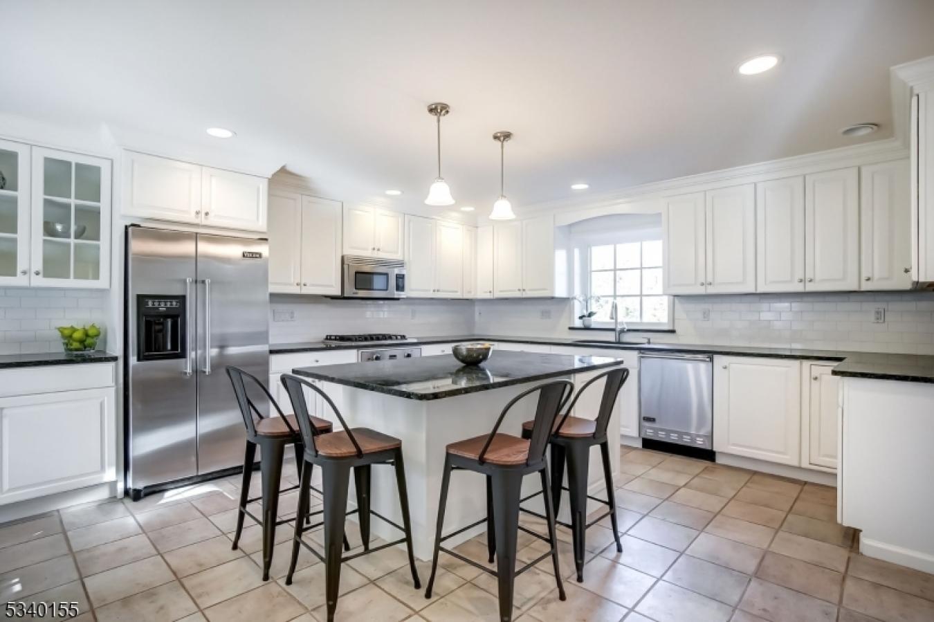 Millburn Twp., New Jersey, 07078, United States, 5 Bedrooms Bedrooms, ,4 BathroomsBathrooms,Residential,For Sale,1828844