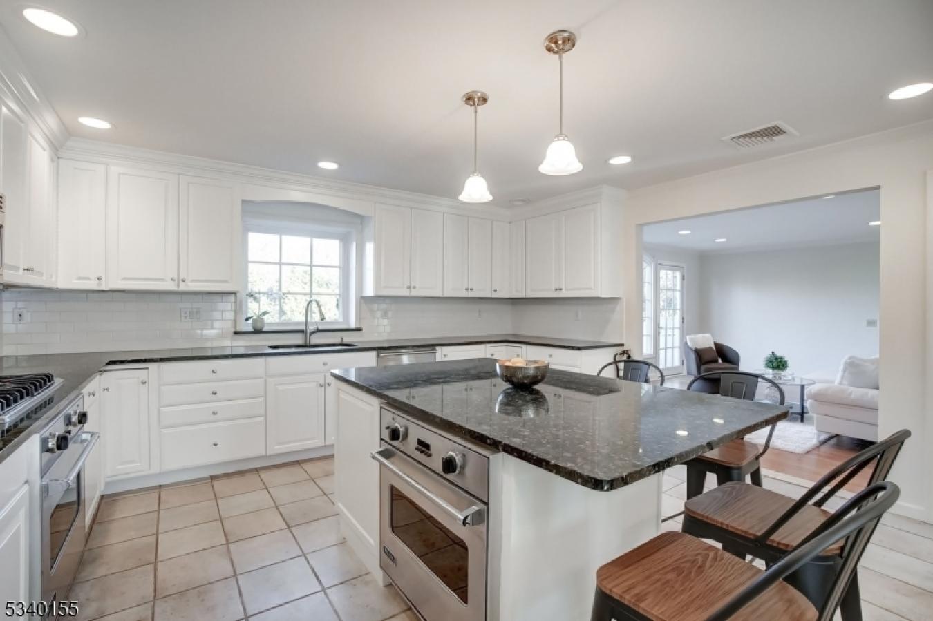 Millburn Twp., New Jersey, 07078, United States, 5 Bedrooms Bedrooms, ,4 BathroomsBathrooms,Residential,For Sale,1828844