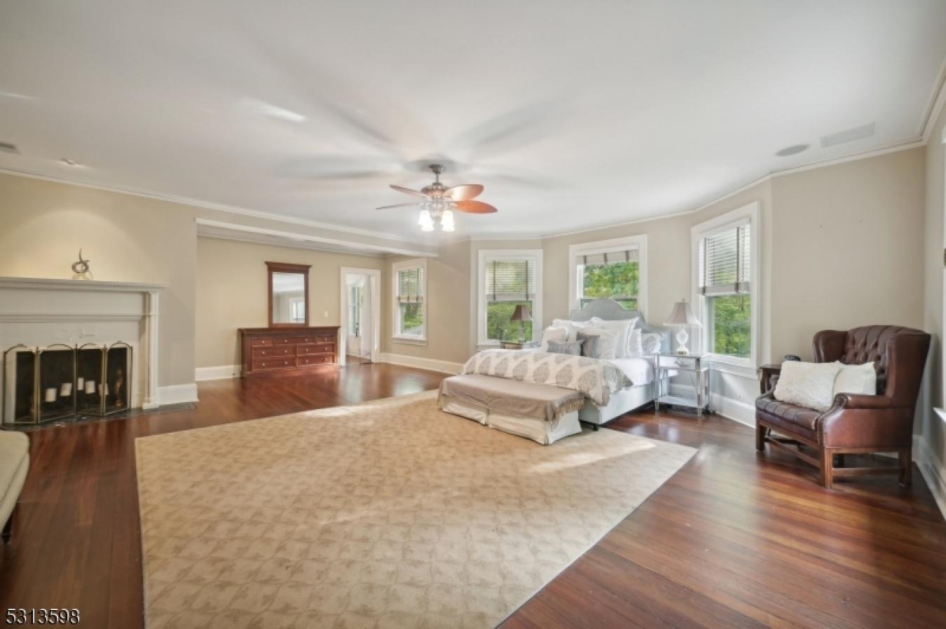 Millburn Twp., New Jersey, 07078, United States, 10 Bedrooms Bedrooms, ,6 BathroomsBathrooms,Residential,For Sale,1828843
