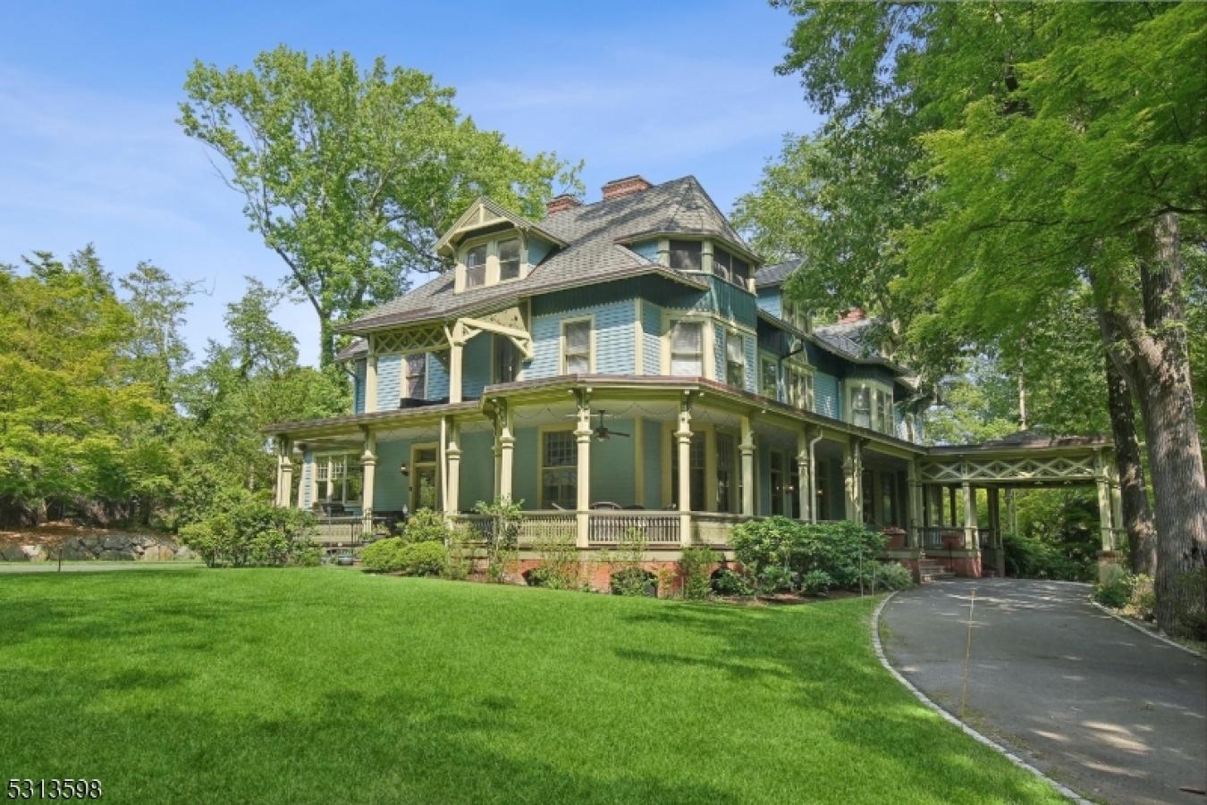 Millburn Twp., New Jersey, 07078, United States, 10 Bedrooms Bedrooms, ,6 BathroomsBathrooms,Residential,For Sale,1828843