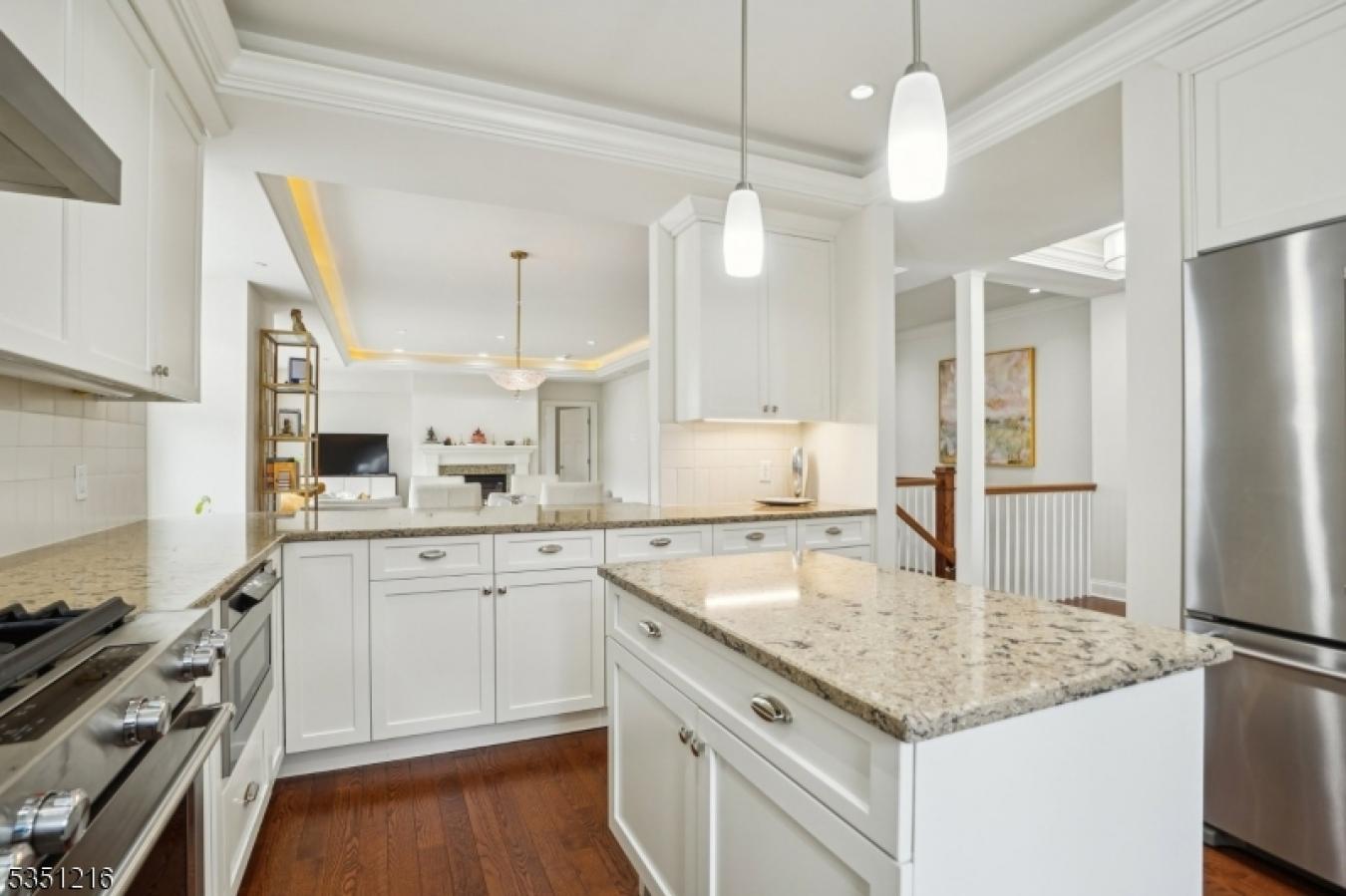 Summit City, New Jersey, 07901, United States, 2 Bedrooms Bedrooms, ,2 BathroomsBathrooms,Residential,For Sale,1828842