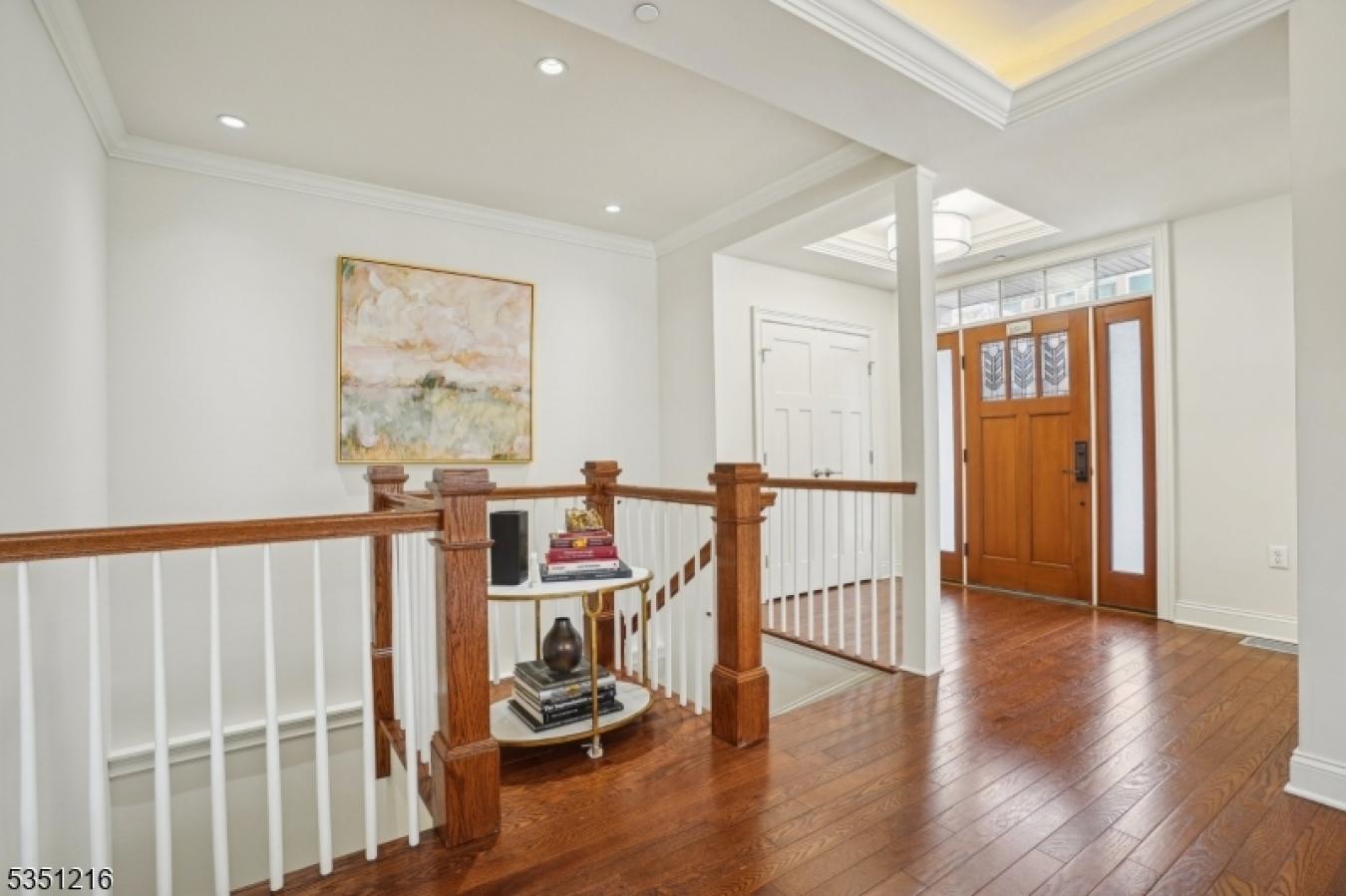Summit City, New Jersey, 07901, United States, 2 Bedrooms Bedrooms, ,2 BathroomsBathrooms,Residential,For Sale,1828842