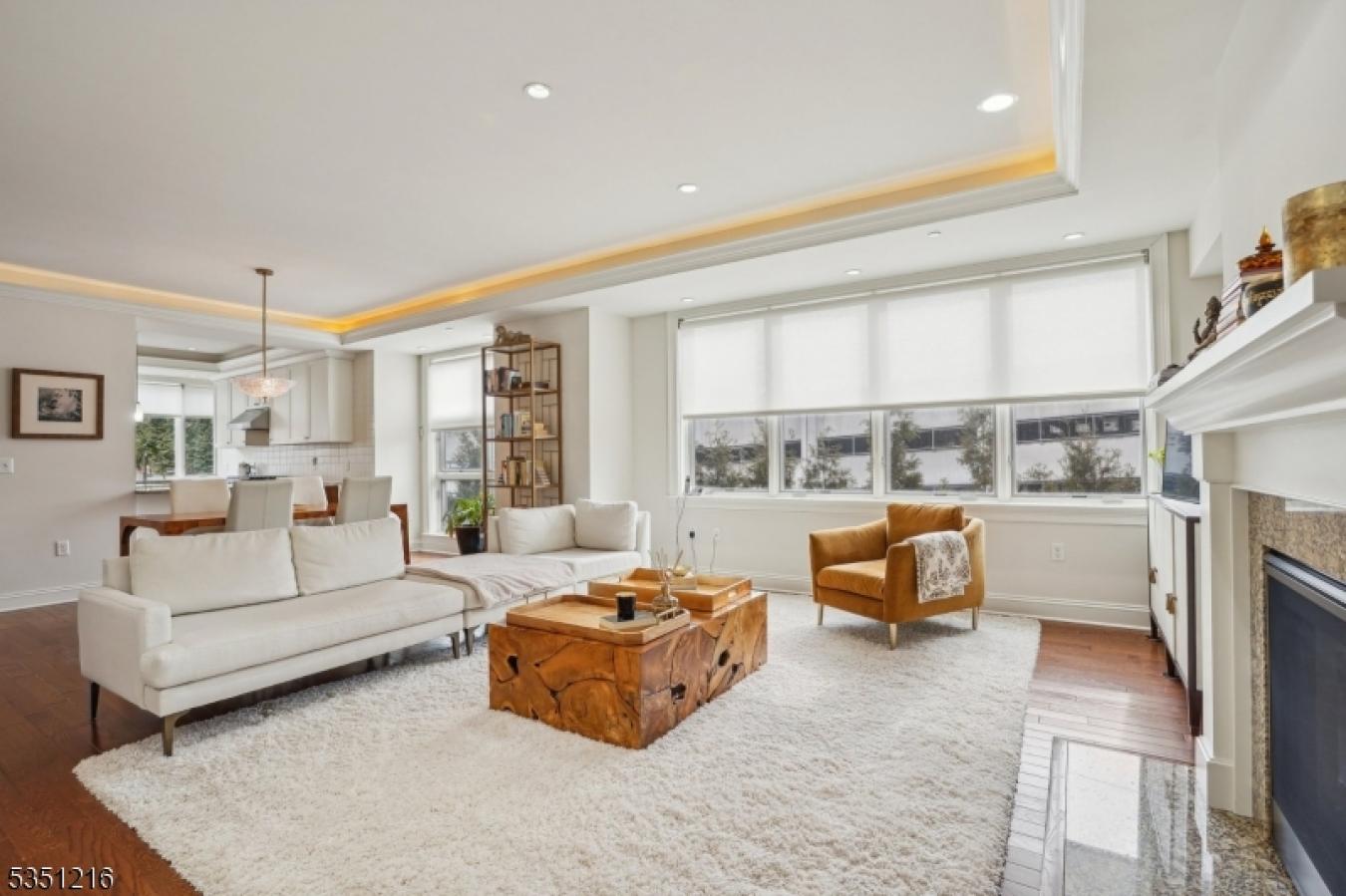 Summit City, New Jersey, 07901, United States, 2 Bedrooms Bedrooms, ,2 BathroomsBathrooms,Residential,For Sale,1828842