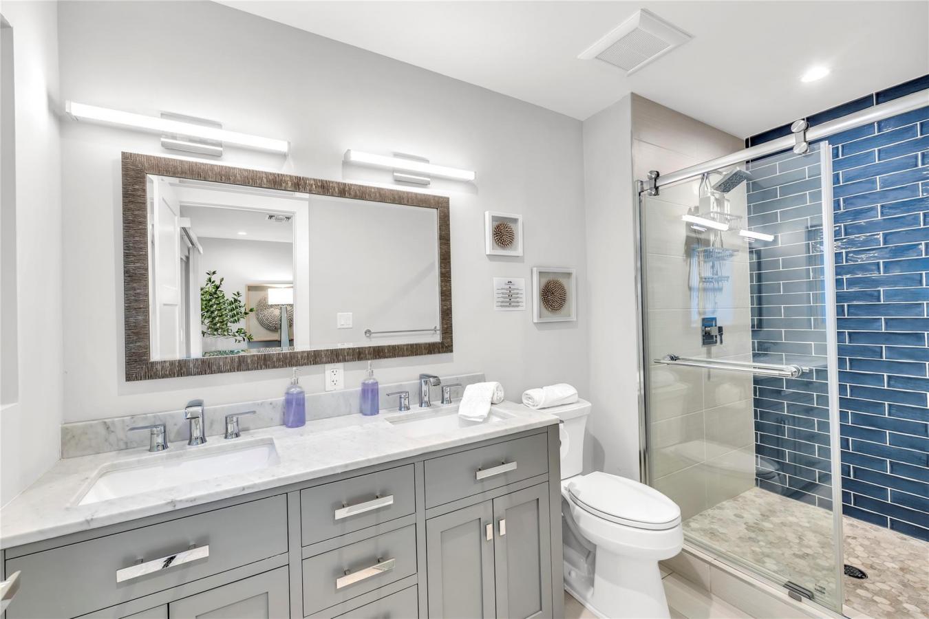 Lighthouse Point, Florida, 33064, United States, 3 Bedrooms Bedrooms, ,3 BathroomsBathrooms,Residential,For Sale,1828841