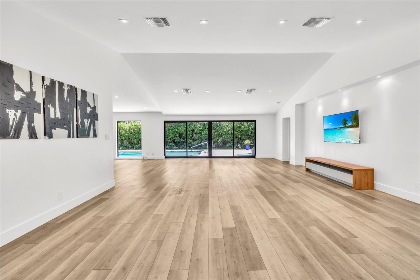 Boca Raton, Florida, 33487, United States, 3 Bedrooms Bedrooms, ,2 BathroomsBathrooms,Residential,For Sale,1828840